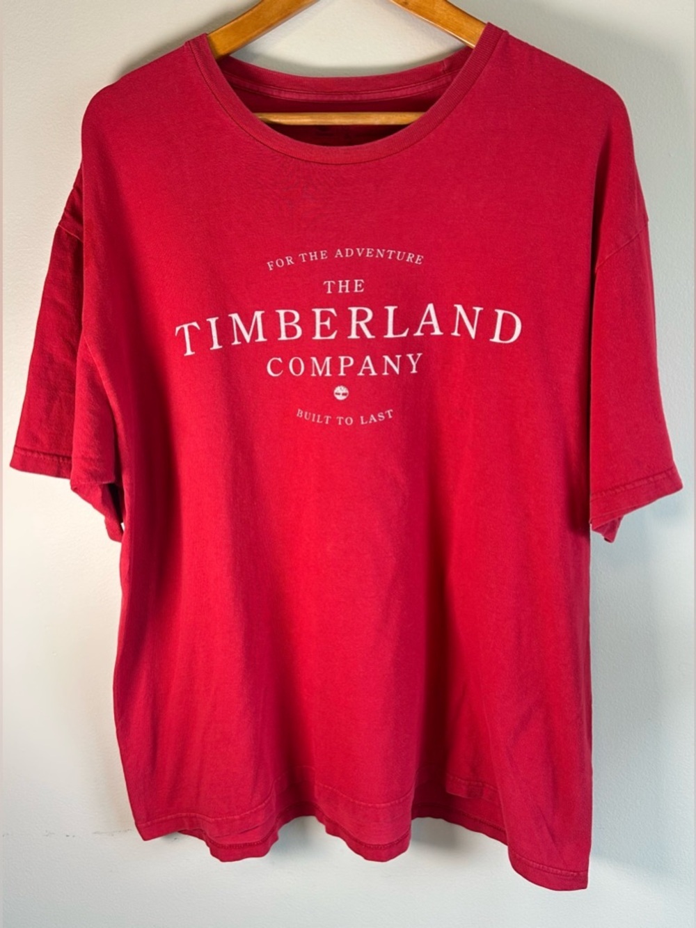 Vintage Y2K Timberland Men’s T-shirt Size XL For The Adventure Built To Last Red
